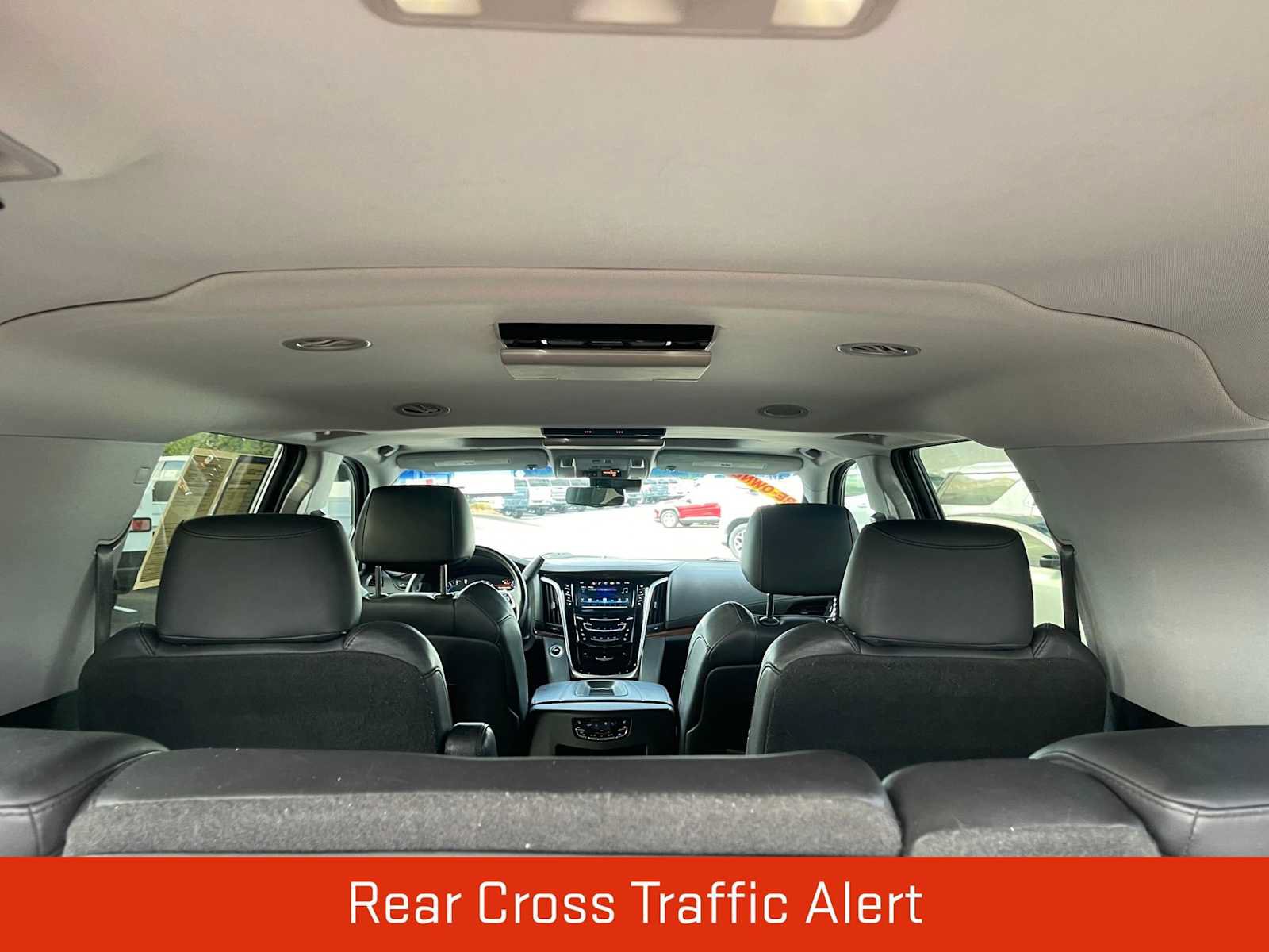 Used 2019 Cadillac Escalade ESV Premium Luxury RWD image 23