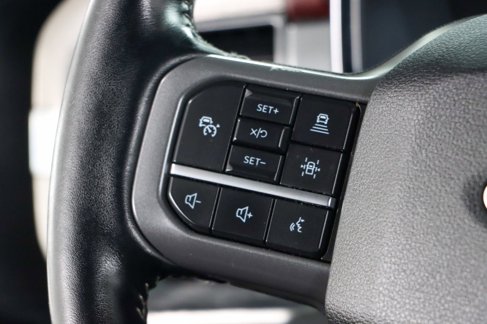 Used 2021 Ford F150 Lariat w/ Equipment Group 502A High image 14