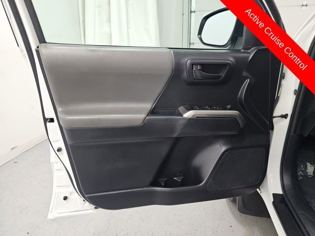 Used 2020 Toyota Tacoma SR5 w/ Blackout Package image 12