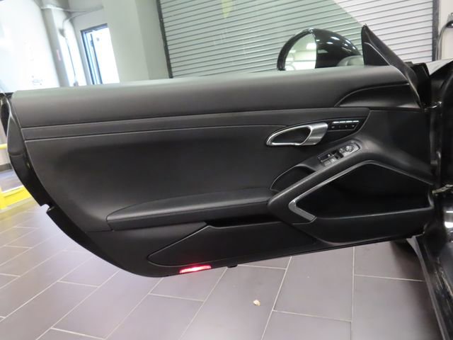 Used 2017 Porsche 911 Carrera image 10