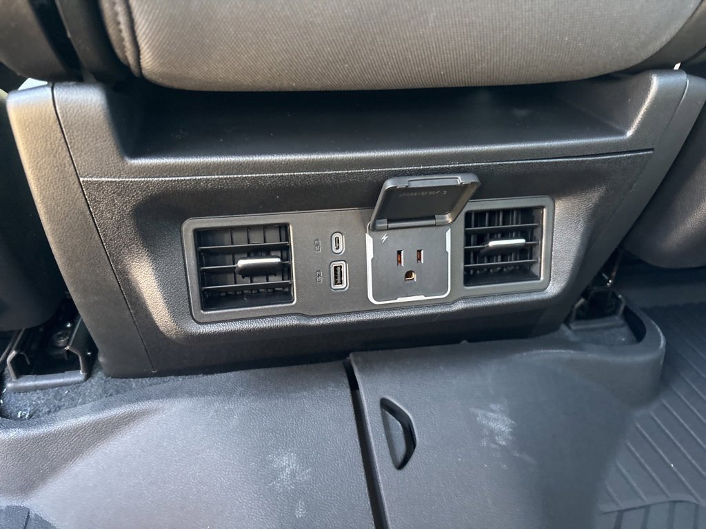 New 2026 Chevrolet Silverado 3500 LT image 17