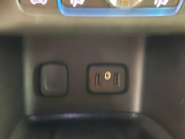 Used 2018 GMC Acadia Denali FWD image 39