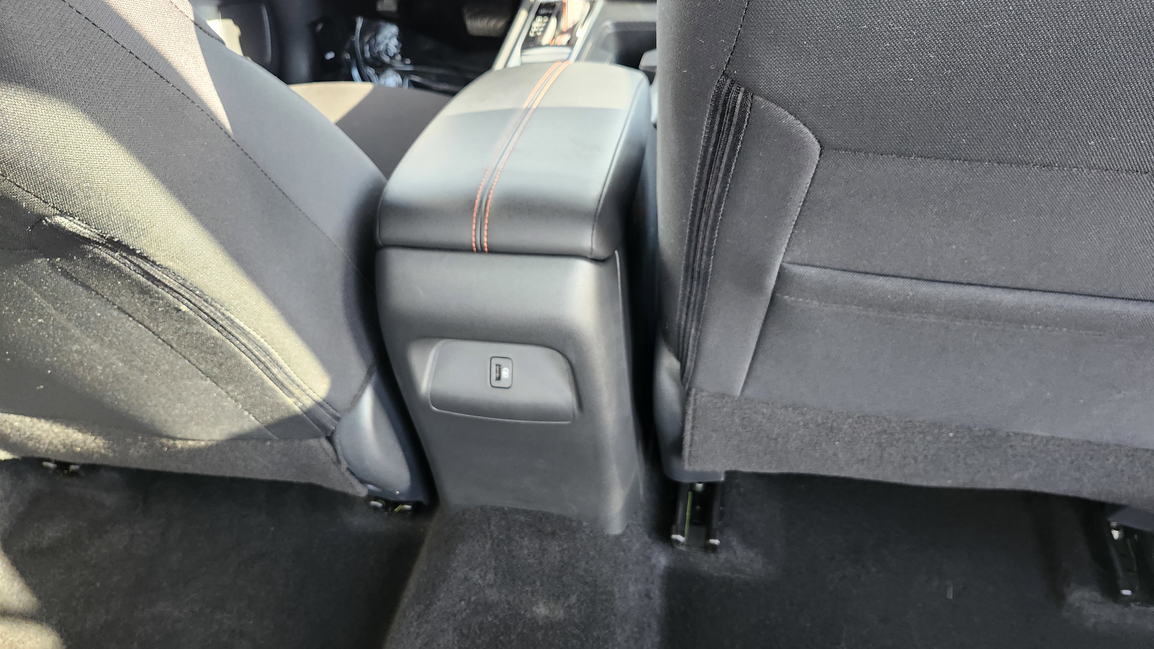 Used 2025 Nissan Sentra SR image 16