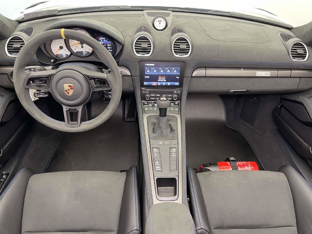 Certified 2025 Porsche 718 Boxster Spyder RS RWD image 20