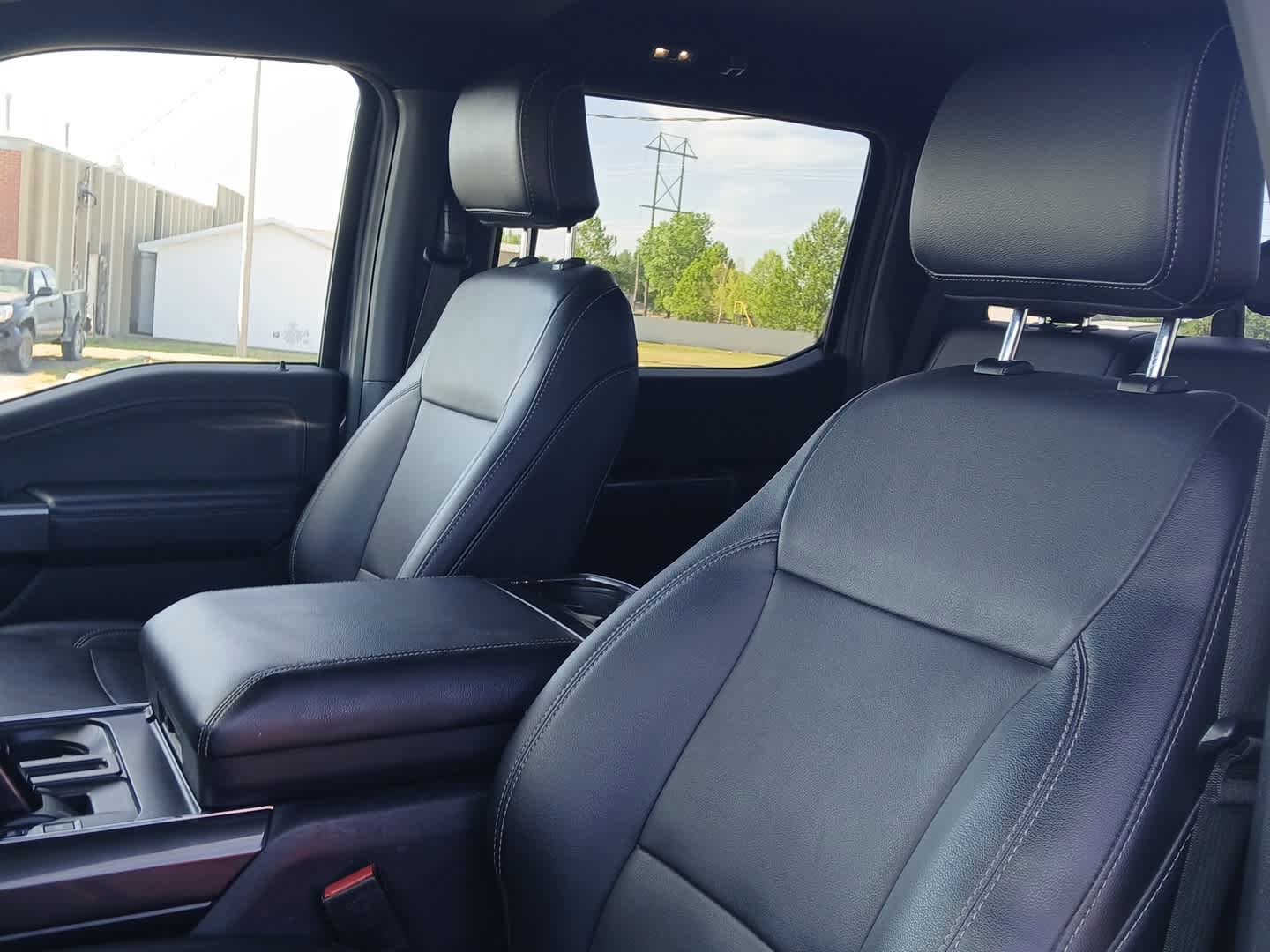 Used 2022 Ford F150 XLT w/ Equipment Group 302A High AWD/4WD image 20