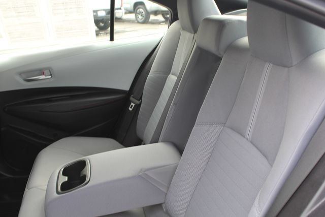 Certified 2025 Toyota Corolla SE FWD image 30