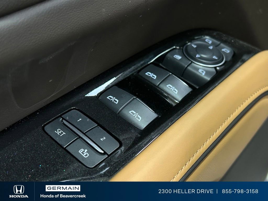 Used 2024 Cadillac Escalade Sport w/ LPO, ONYX Package image 18