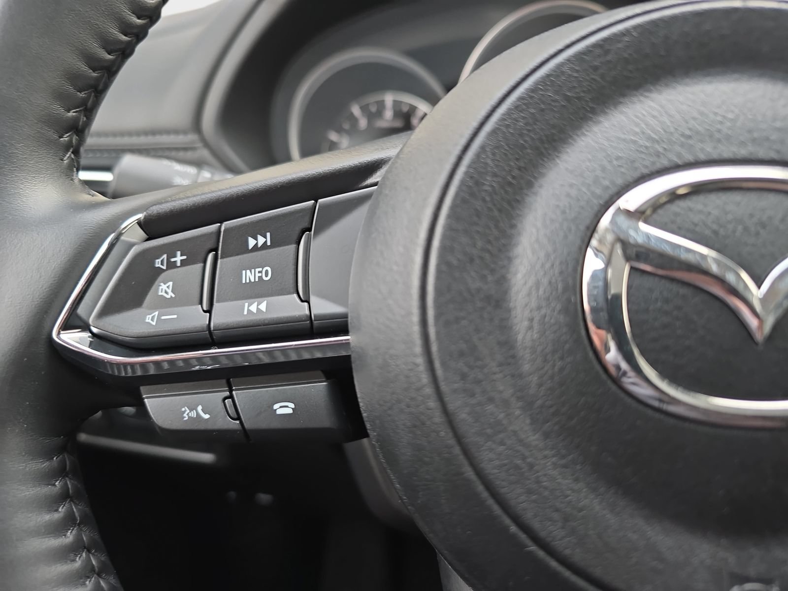 Used 2025 MAZDA CX-5 AWD 2.5 S w/ Preferred Package image 20