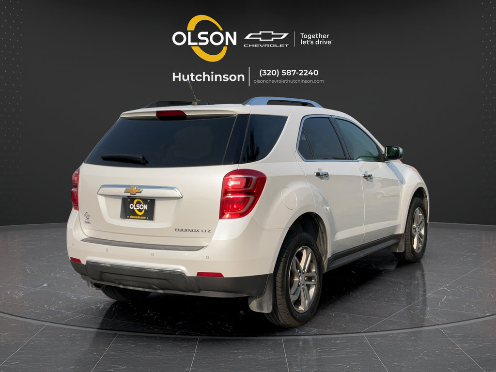 Used 2016 Chevrolet Equinox LTZ w/ Enhanced Convenience Package AWD/4WD image 9