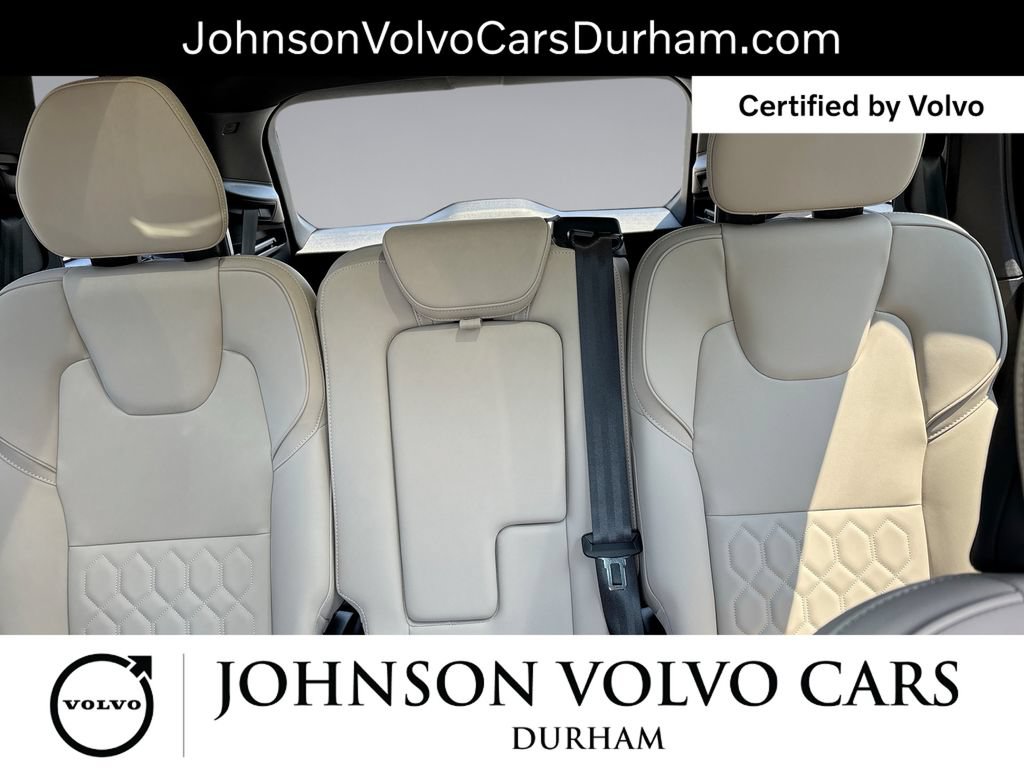 Certified 2025 Volvo XC90 B5 Core AWD/4WD image 27