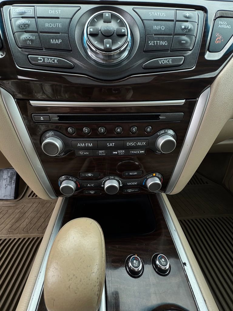 Used 2013 Nissan Pathfinder Platinum w/ Platinum Premium Pkg AWD/4WD image 21