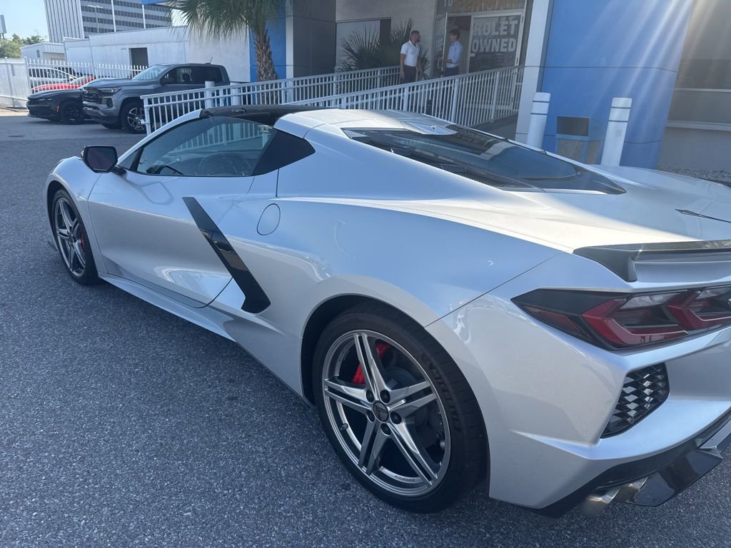 Used 2026 Chevrolet Corvette Stingray Coupe w/ 1LT RWD image 6