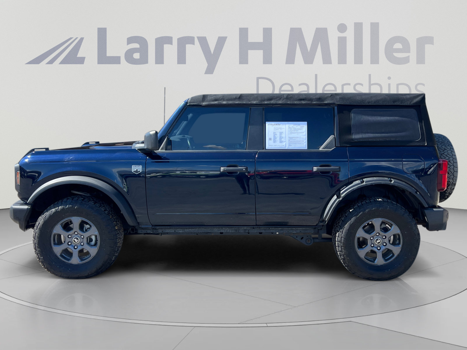 Used 2021 Ford Bronco Big Bend AWD/4WD image 2