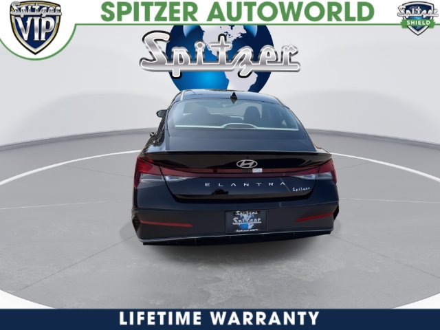 New 2026 Hyundai Elantra Sport FWD image 12