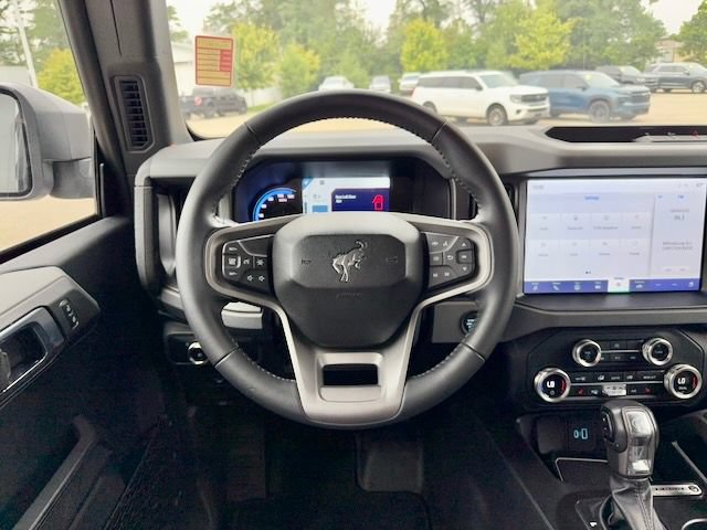 Used 2024 Ford Bronco Big Bend AWD/4WD image 15