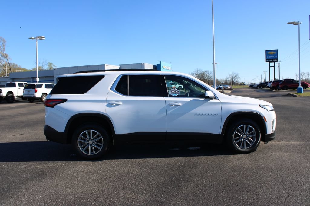 Used 2023 Chevrolet Traverse LT FWD image 11