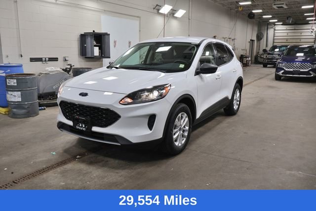 Used 2022 Ford Escape SE AWD/4WD image 1