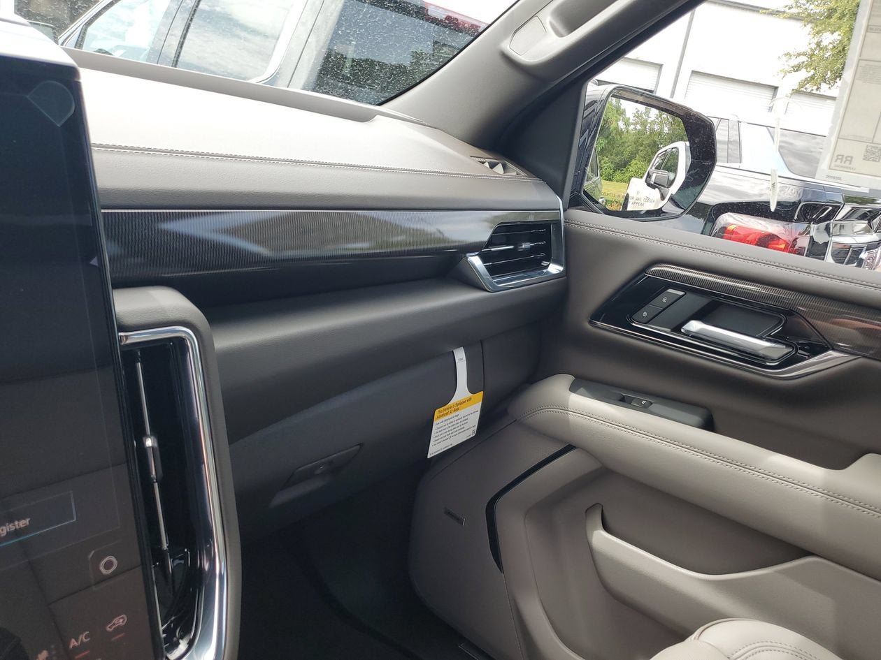 New 2026 GMC Yukon XL Elevation w/ Elevation Premium Package AWD/4WD image 25