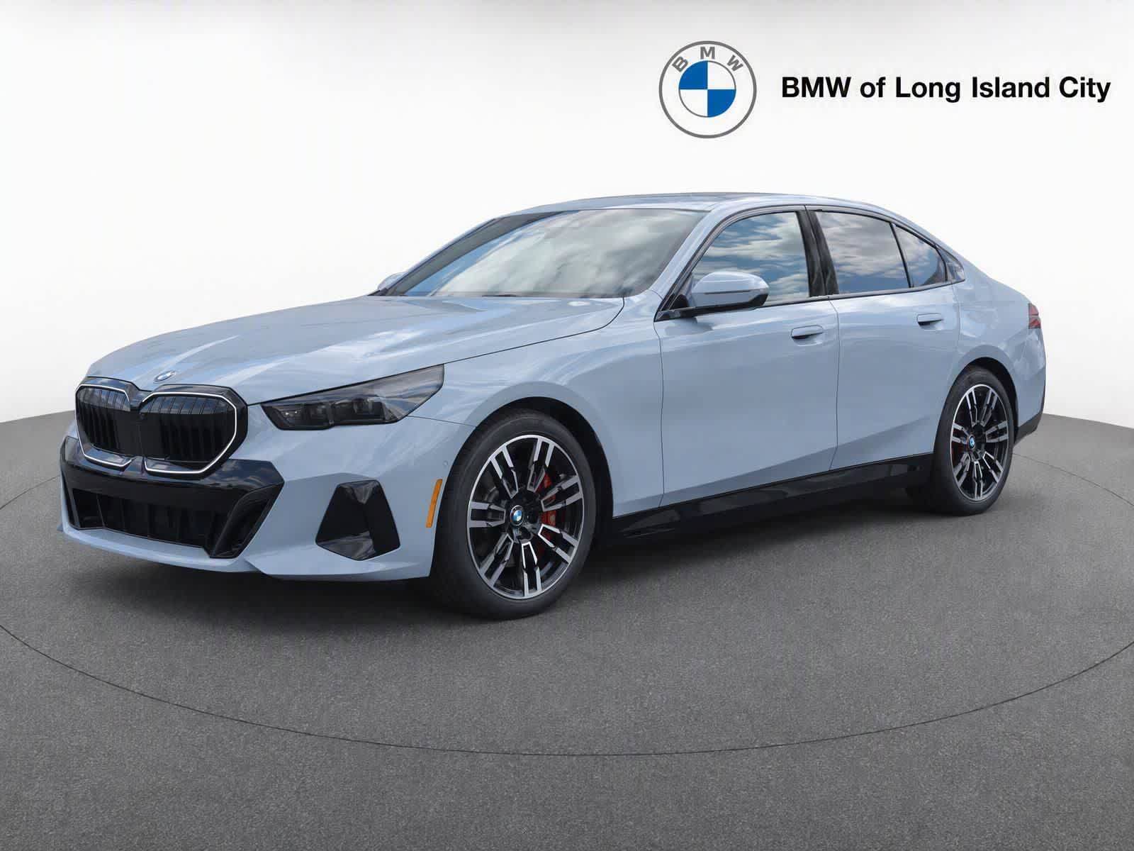 New 2027 BMW 530i xDrive w/ M Sport Package AWD/4WD image 3