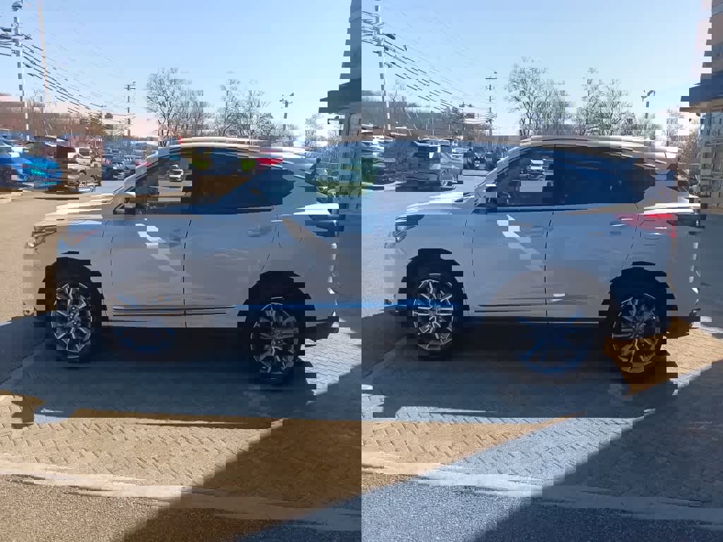 Used 2022 Acura RDX AWD w/ Technology Package image 3