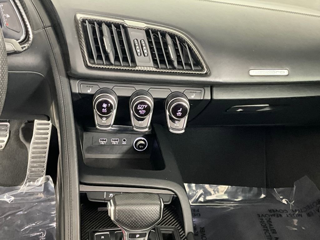 Used 2018 Audi R8 V10 plus image 14