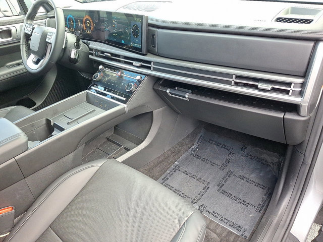 Used 2025 Hyundai Santa Fe SEL AWD/4WD image 49
