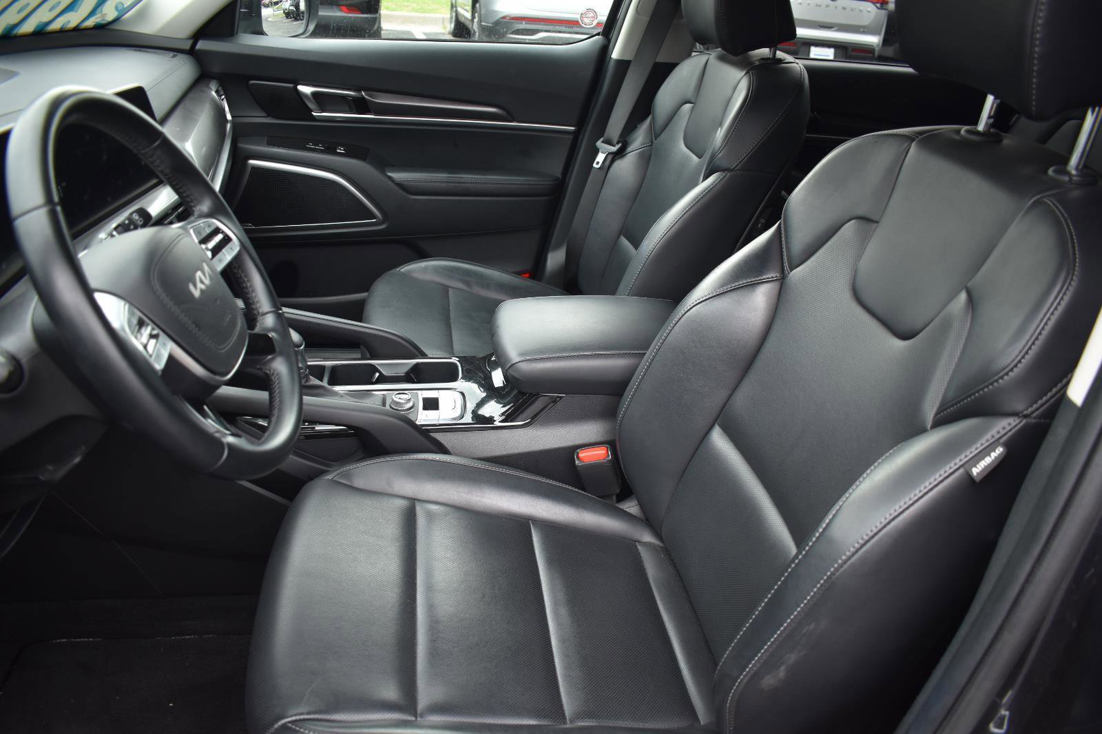 Used 2025 Kia Telluride S AWD/4WD image 25