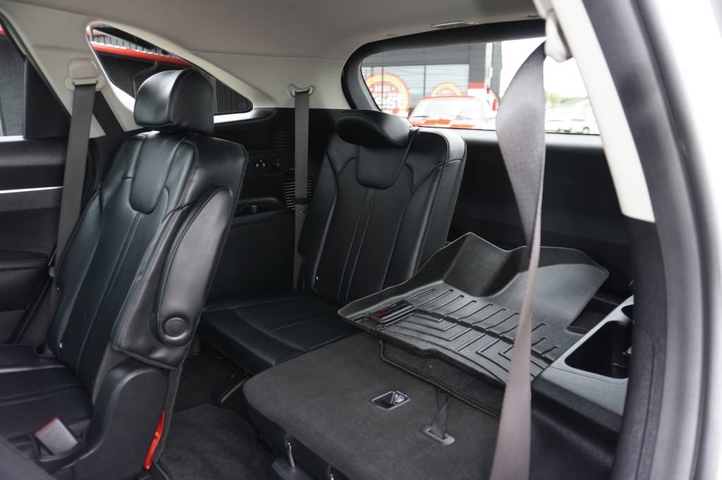 Used 2022 Kia Sorento EX AWD/4WD image 26