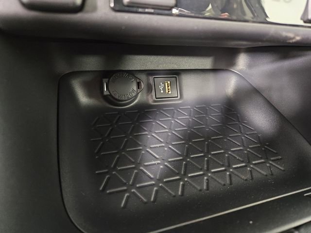 New 2025 Toyota RAV4 XLE image 28