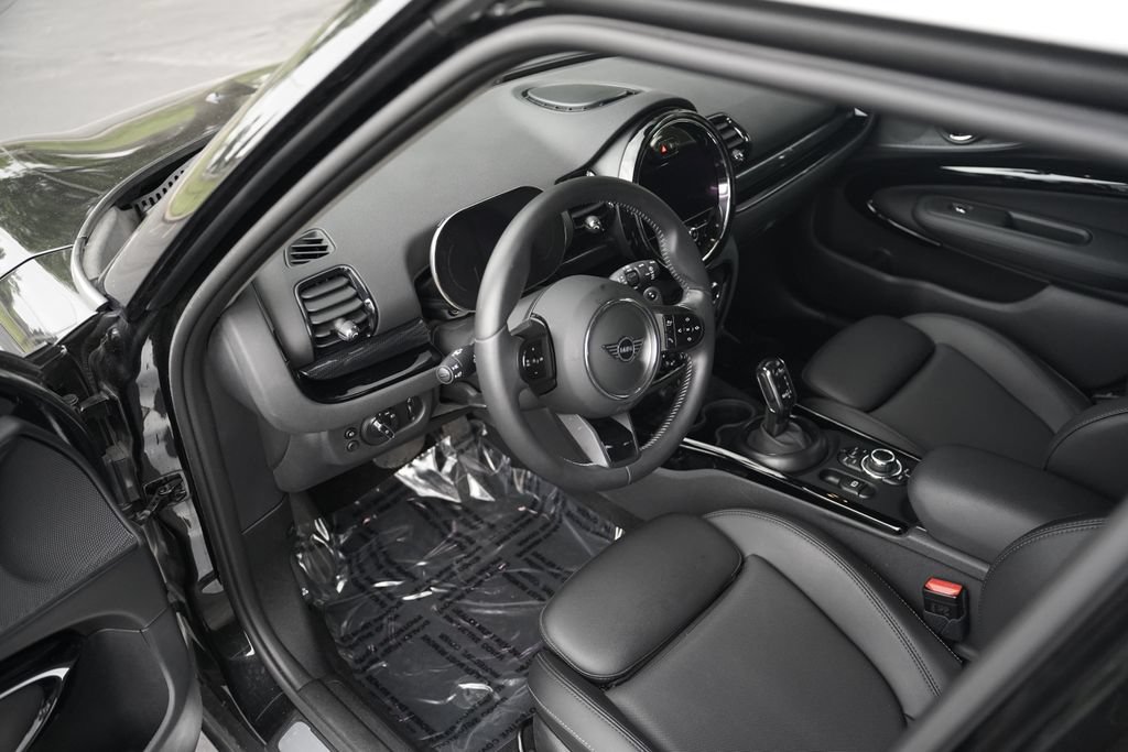 Certified 2024 MINI Cooper Clubman S AWD/4WD image 10
