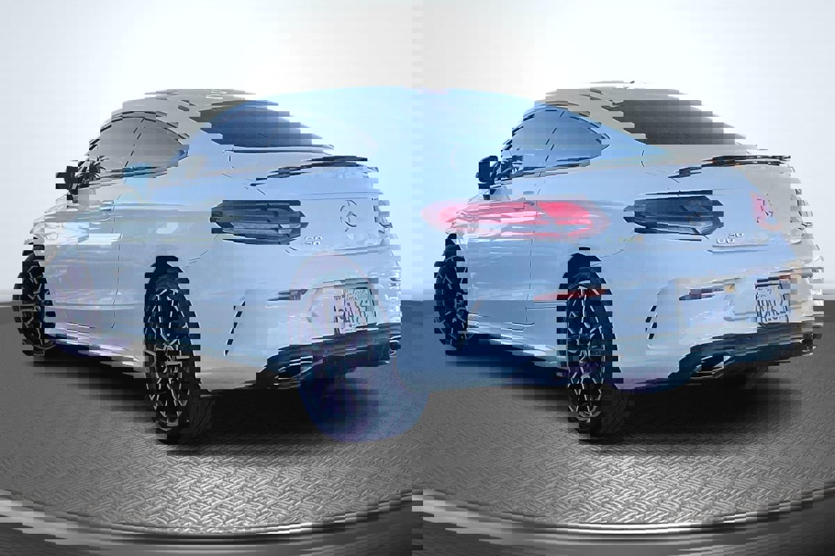 Used 2019 Mercedes-Benz C 300 Coupe image 2