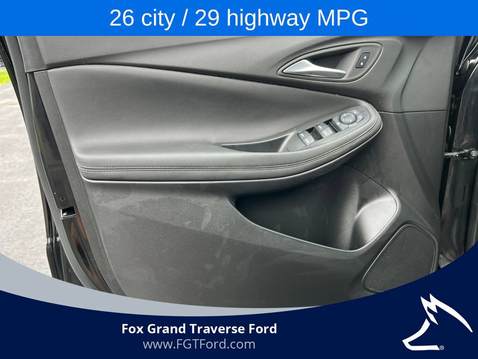 Used 2023 Buick Encore GX Preferred w/ Cold Weather Comfort Package AWD/4WD image 13