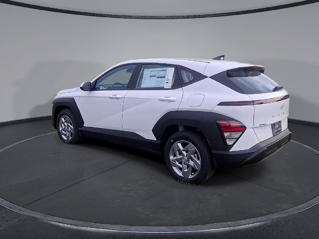 New 2026 Hyundai Kona SE FWD image 3