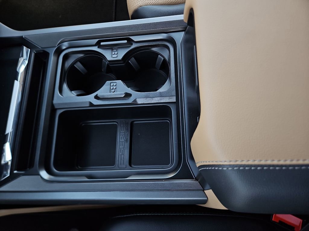 New 2026 Ford F350 Lariat w/ Black Appearance Package image 28