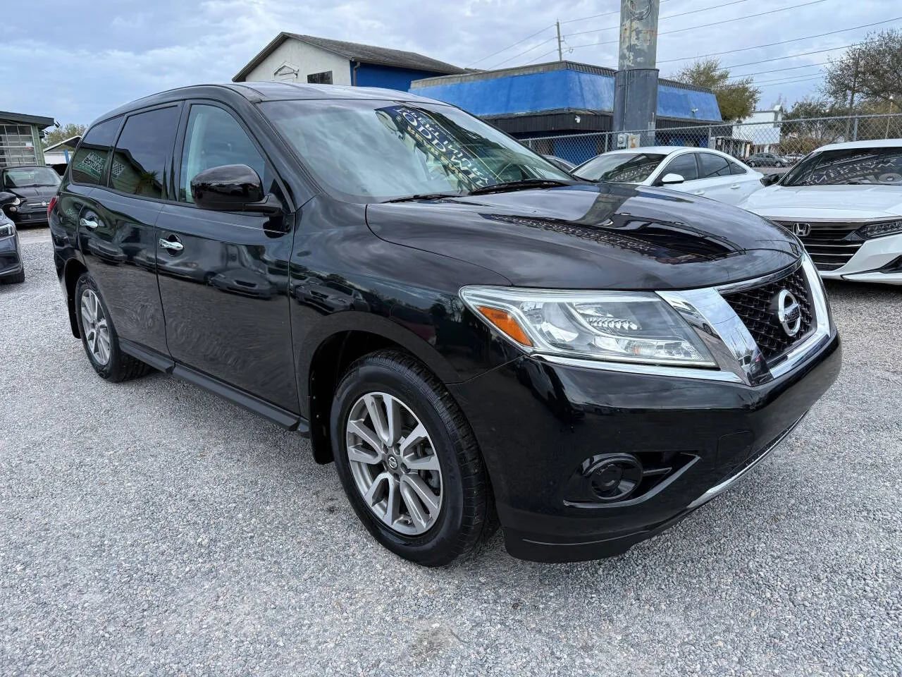 Used 2014 Nissan Pathfinder S image 7