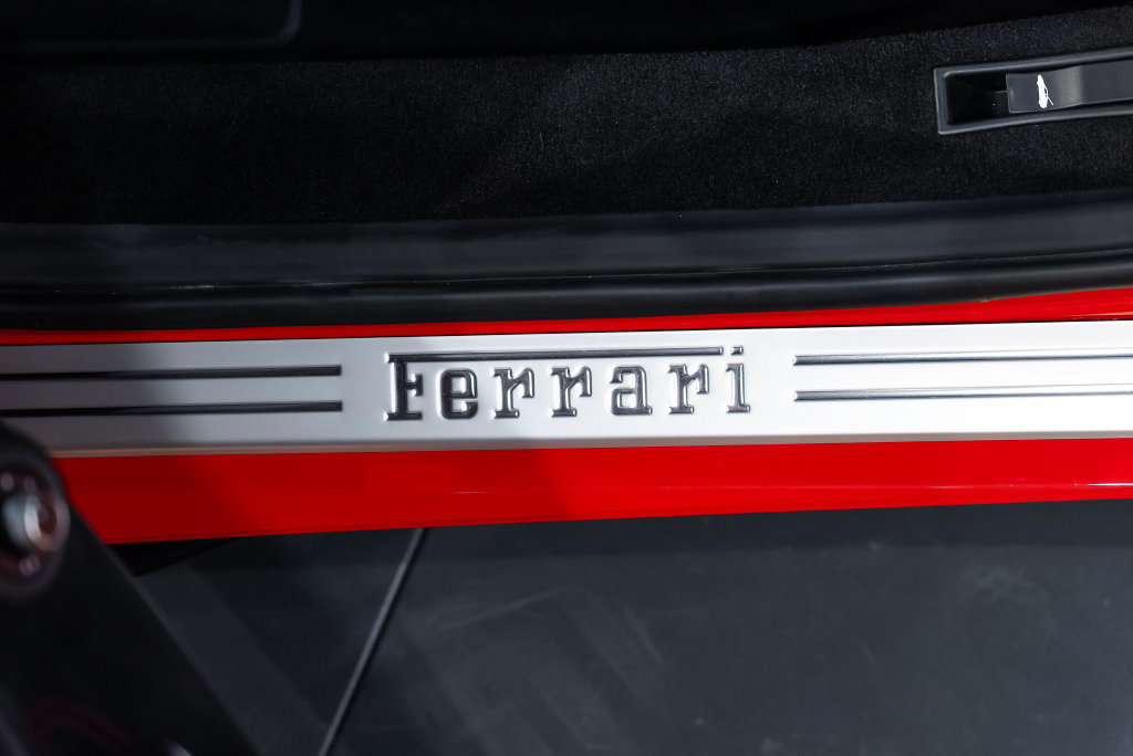 Certified 2021 Ferrari F8 Tributo RWD image 25