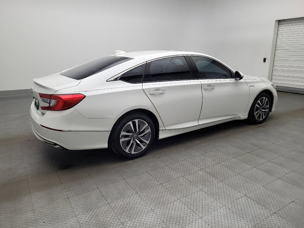 Used 2018 Honda Accord Touring image 10