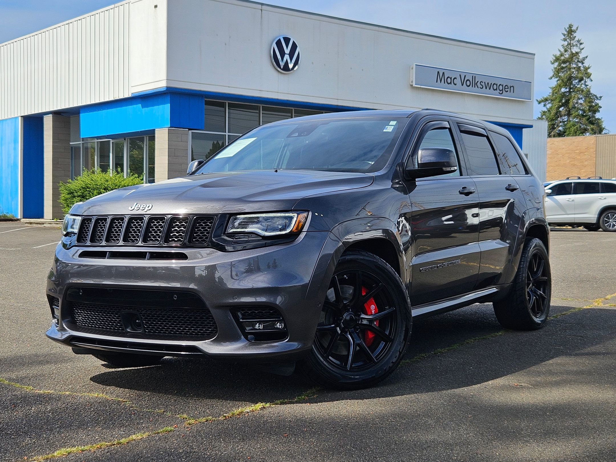 Used 2017 Jeep Grand Cherokee SRT AWD/4WD image 1