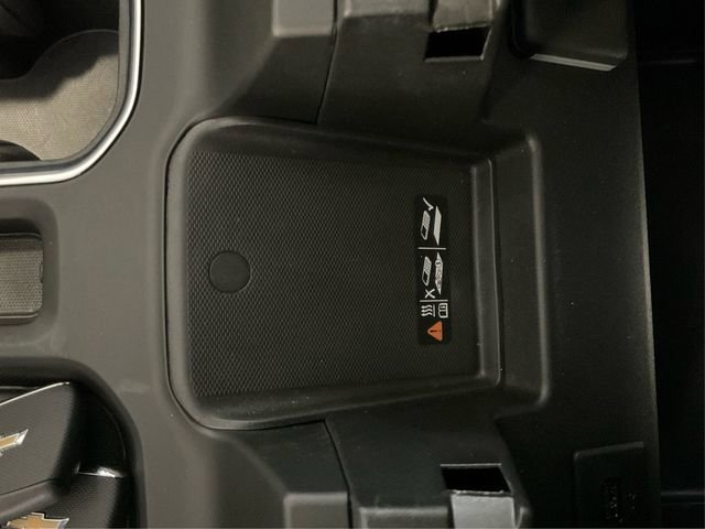 Used 2024 Chevrolet Silverado 1500 High Country w/ High Country Premium Package image 30