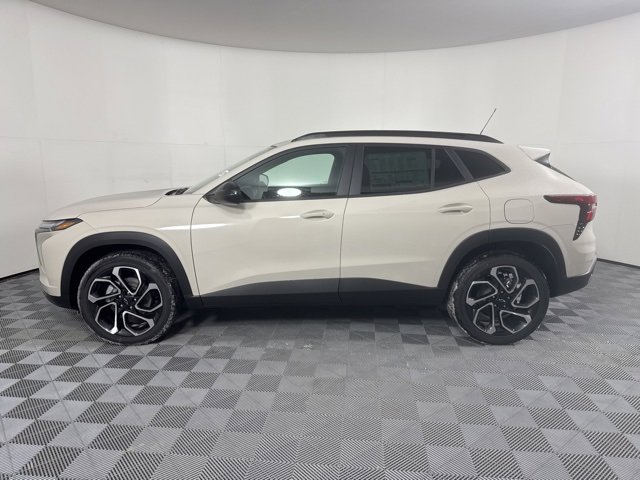 New 2026 Chevrolet Trax RS w/ Sunroof Package image 6