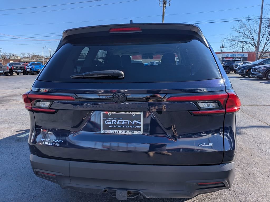 Certified 2024 Toyota Grand Highlander XLE image 6