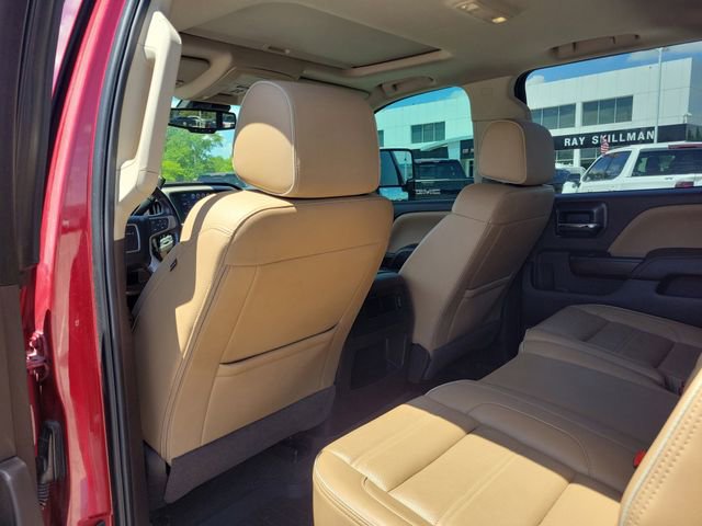 Used 2018 GMC Sierra 2500 Denali w/ Duramax Plus Package AWD/4WD image 9