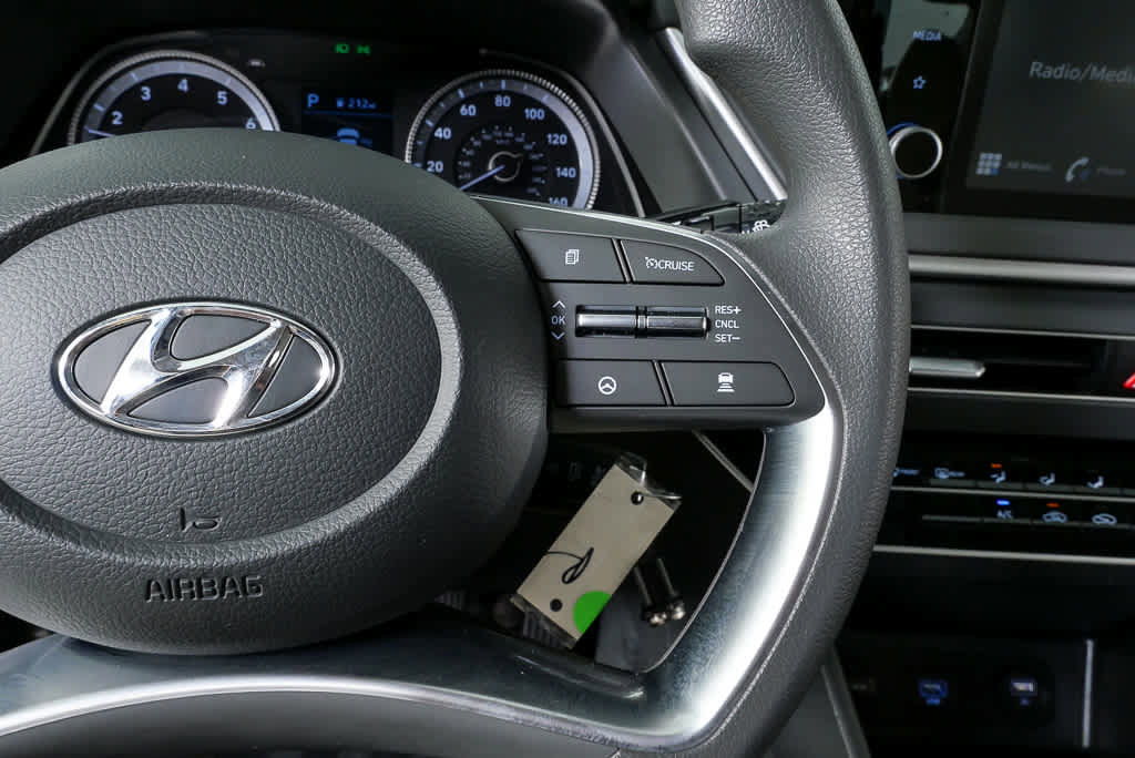 Used 2023 Hyundai Sonata SE FWD image 10