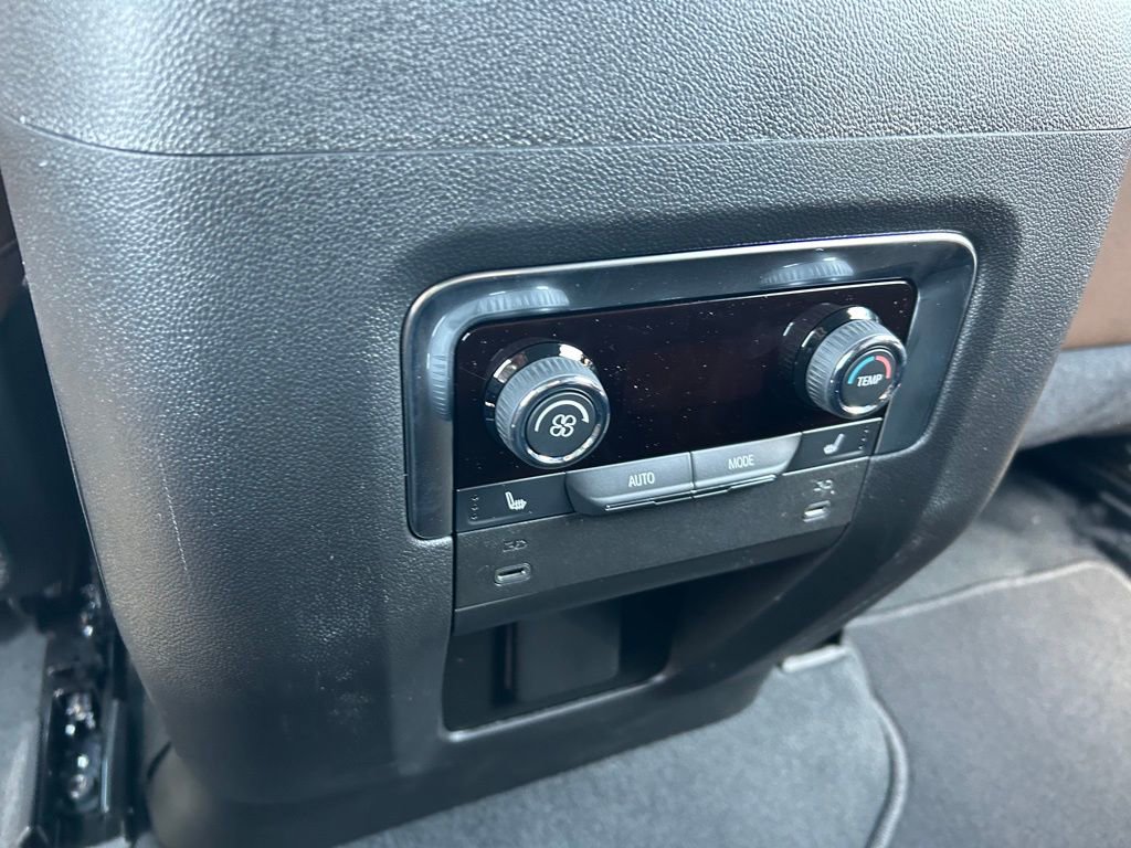 New 2026 Chevrolet Suburban High Country image 42