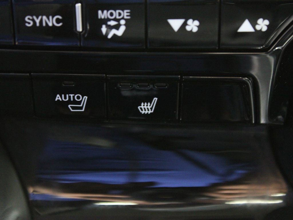 Used 2023 Acura MDX SH-AWD w/ Technology Package image 52