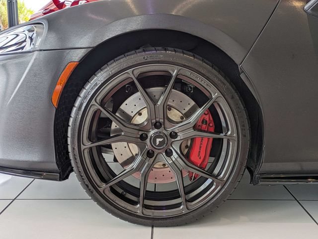 Used 2020 McLaren GT RWD image 16