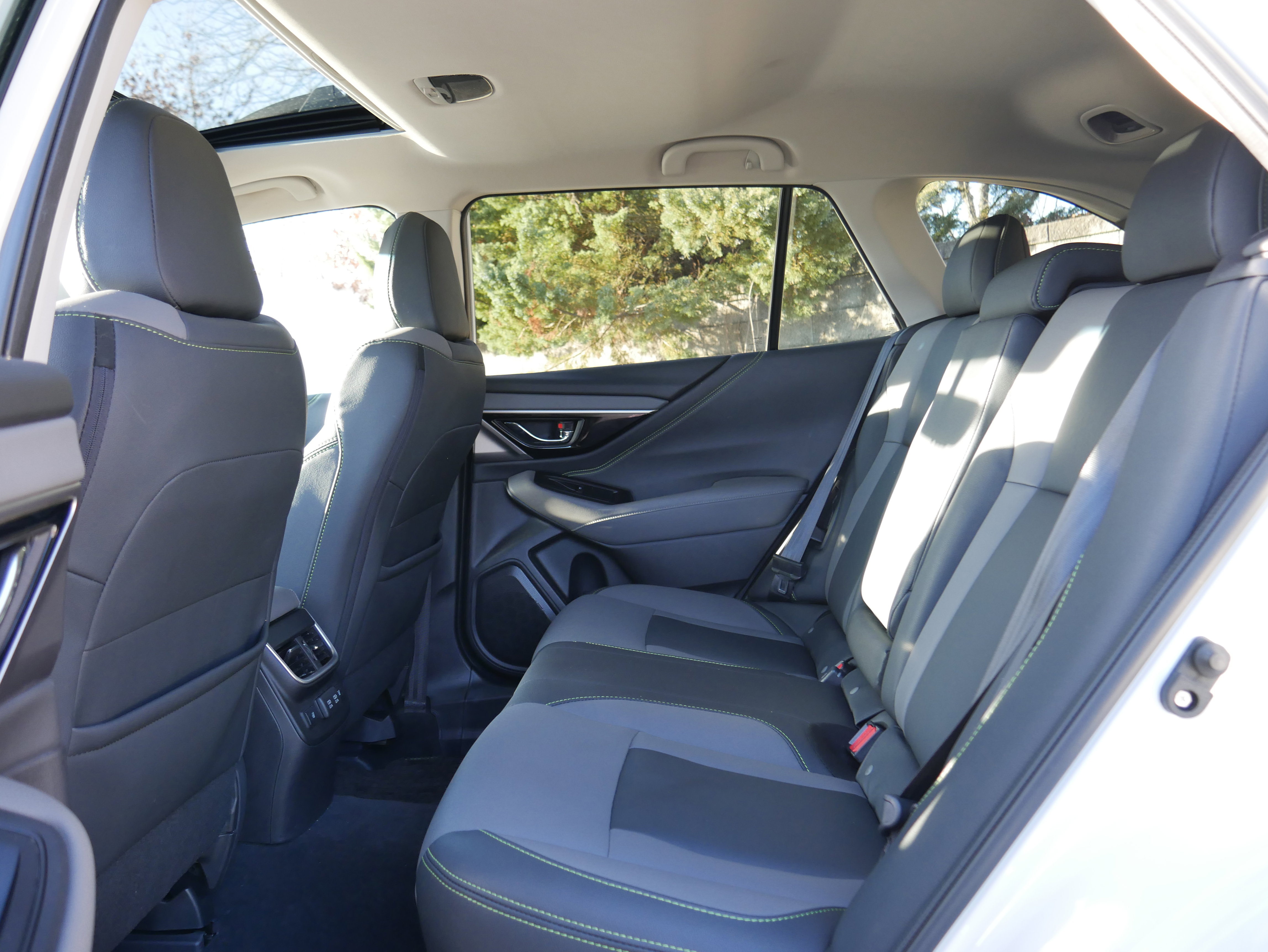 Used 2021 Subaru Outback Onyx Edition XT image 14