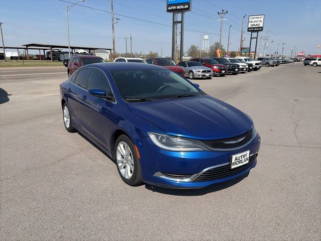 Used 2016 Chrysler 200 Limited image 8