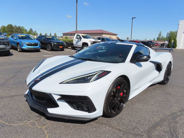 Used 2020 Chevrolet Corvette Stingray Premium Cpe w/ 3LT Preferred Equipment Group RWD image 3
