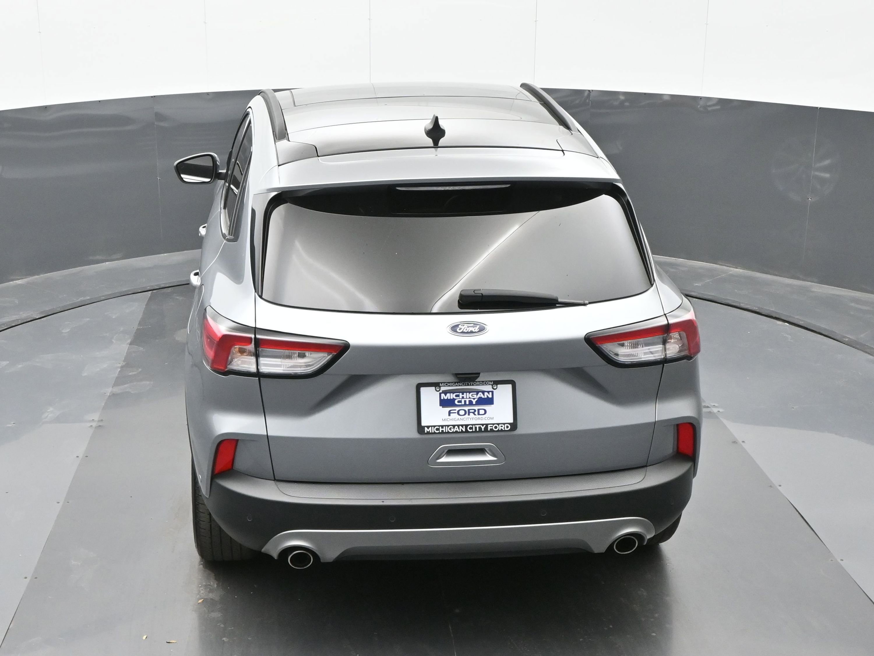 Used 2022 Ford Escape Titanium w/ Titanium Elite Package image 39